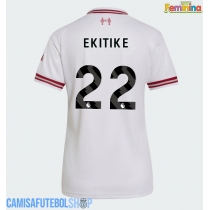Camisa de time de futebol Liverpool Hugo Ekitike #22 Replicas 2º Equipamento Feminina 2026-27 Manga Curta